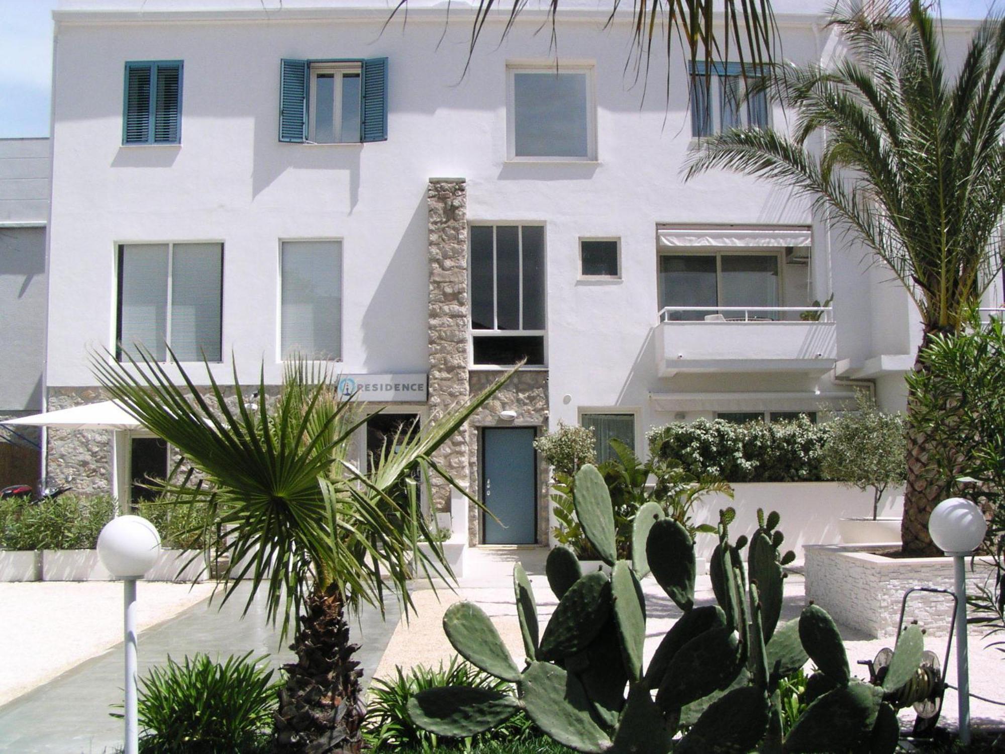 Apart-hotel Abitare In
