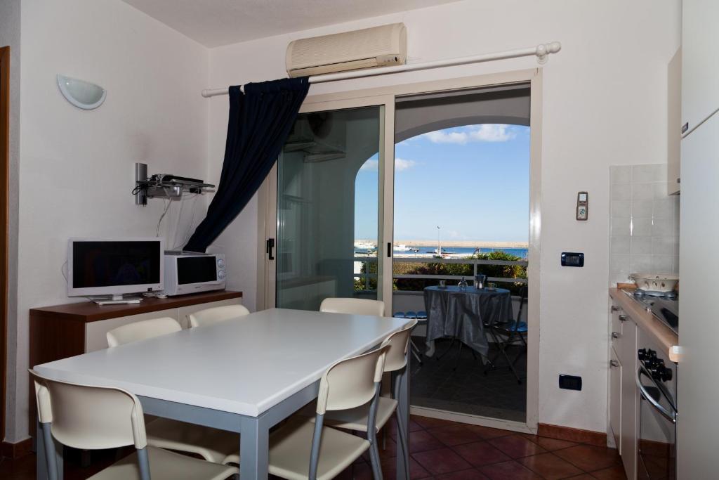 Abitare In 3* La Caletta