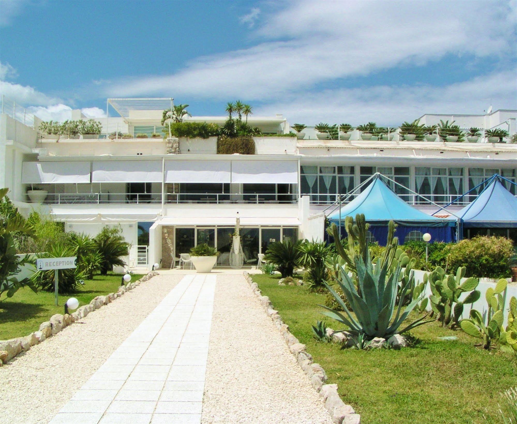 Abitare In Apart-hotel La Caletta